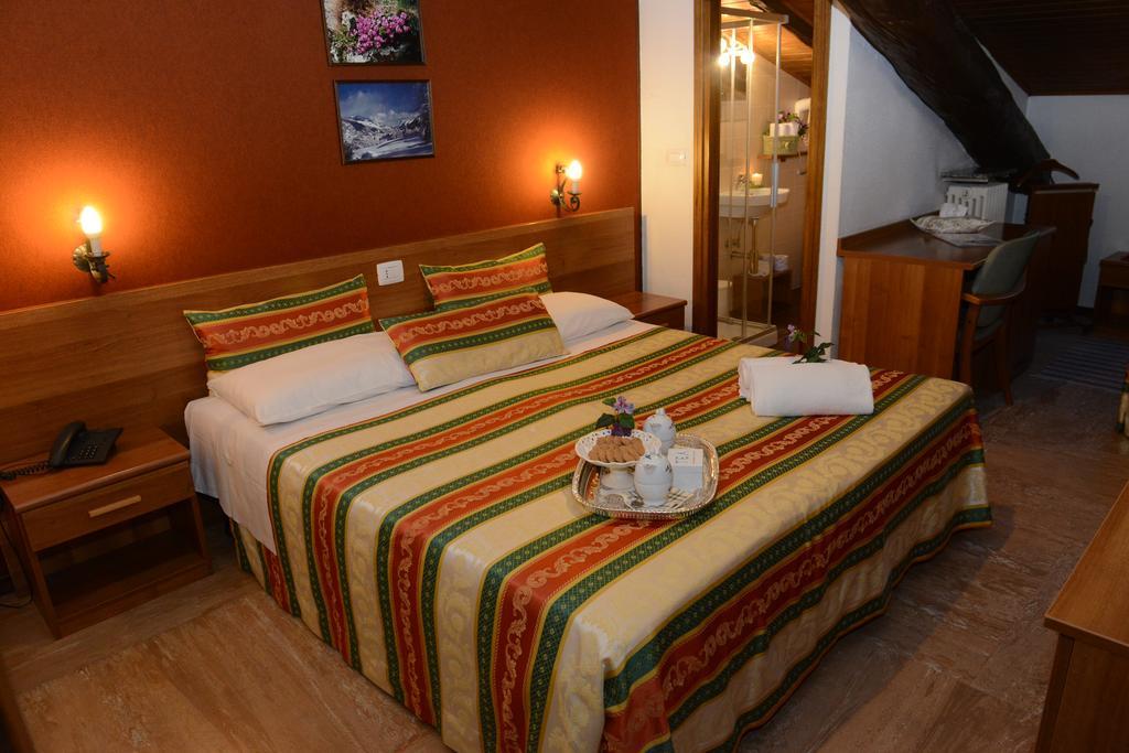 Albergo Altavilla Tirano Ngoại thất bức ảnh